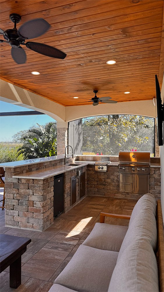 outdoor kitchen